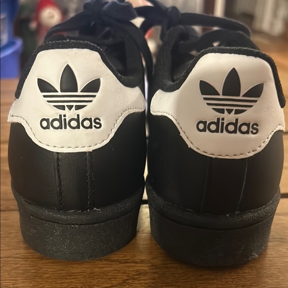 NWOT Adidas superstar shoes ❤️ - Picture 3 of 8